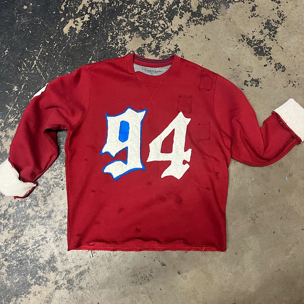 Patchplug #94 Crewneck Medium